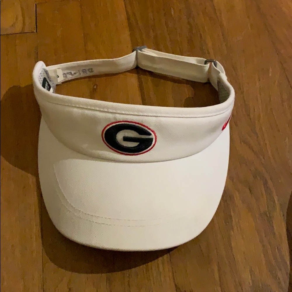 White nike UGA Georgia visor
